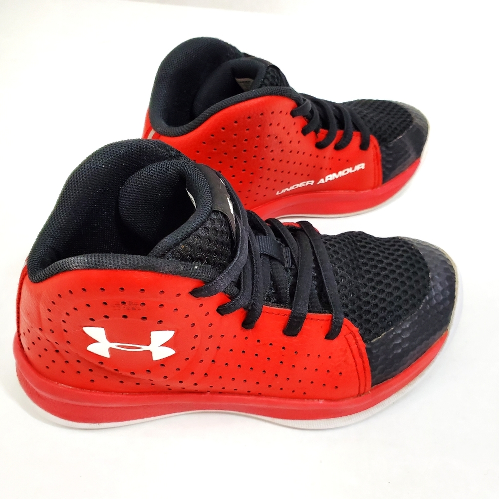 SOLD Under Armour Grade School Jet 2019 Sneaker